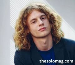 Long Mens Curly Hairstyles